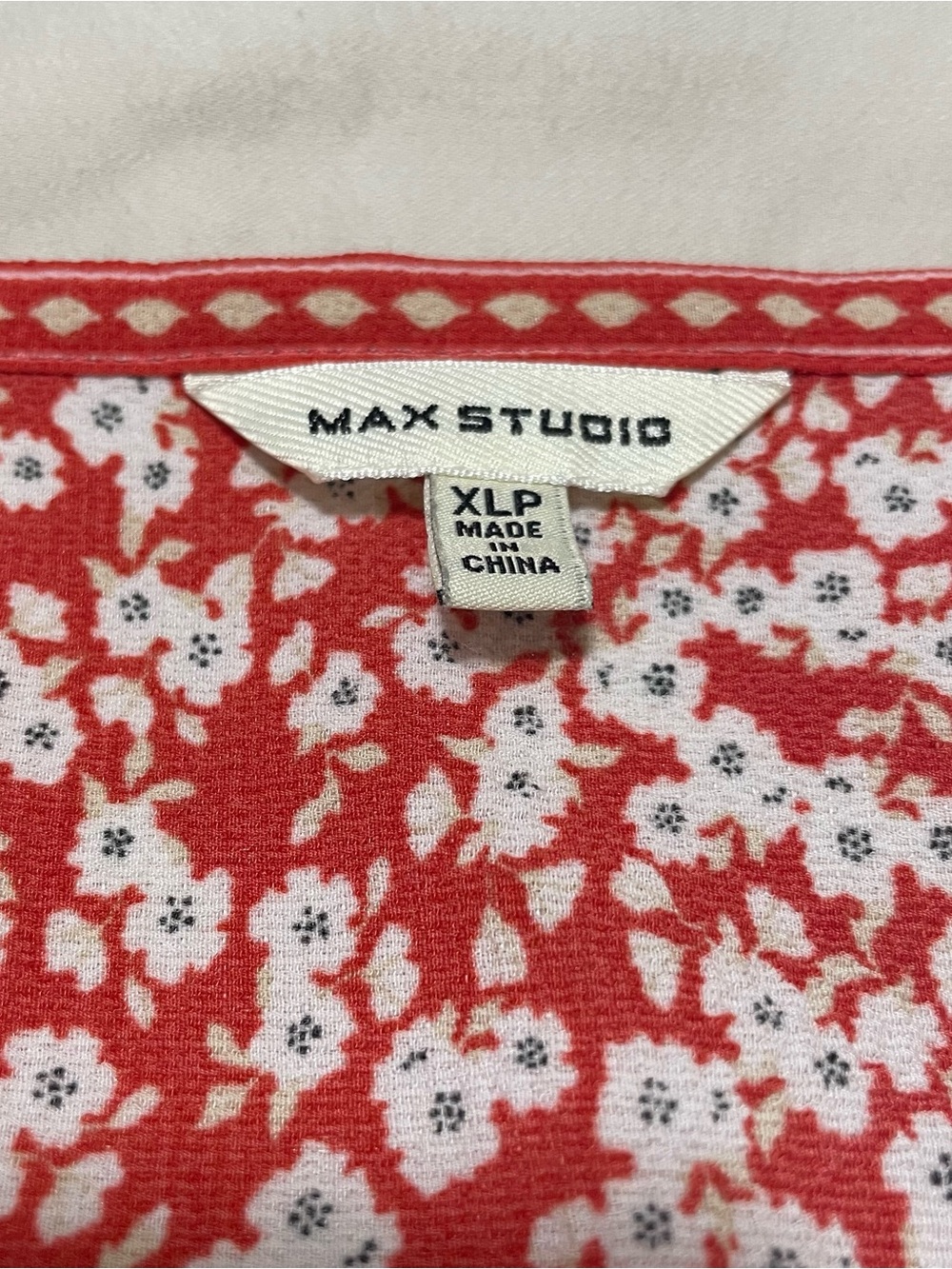 Max Studio Red Floral Dress with Tie Waist - Picture 5 of 6